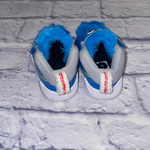 Nike Team Hustle D9 Lil TD 'Light Photo Blue'- Size 5 - Picture 5 of 7